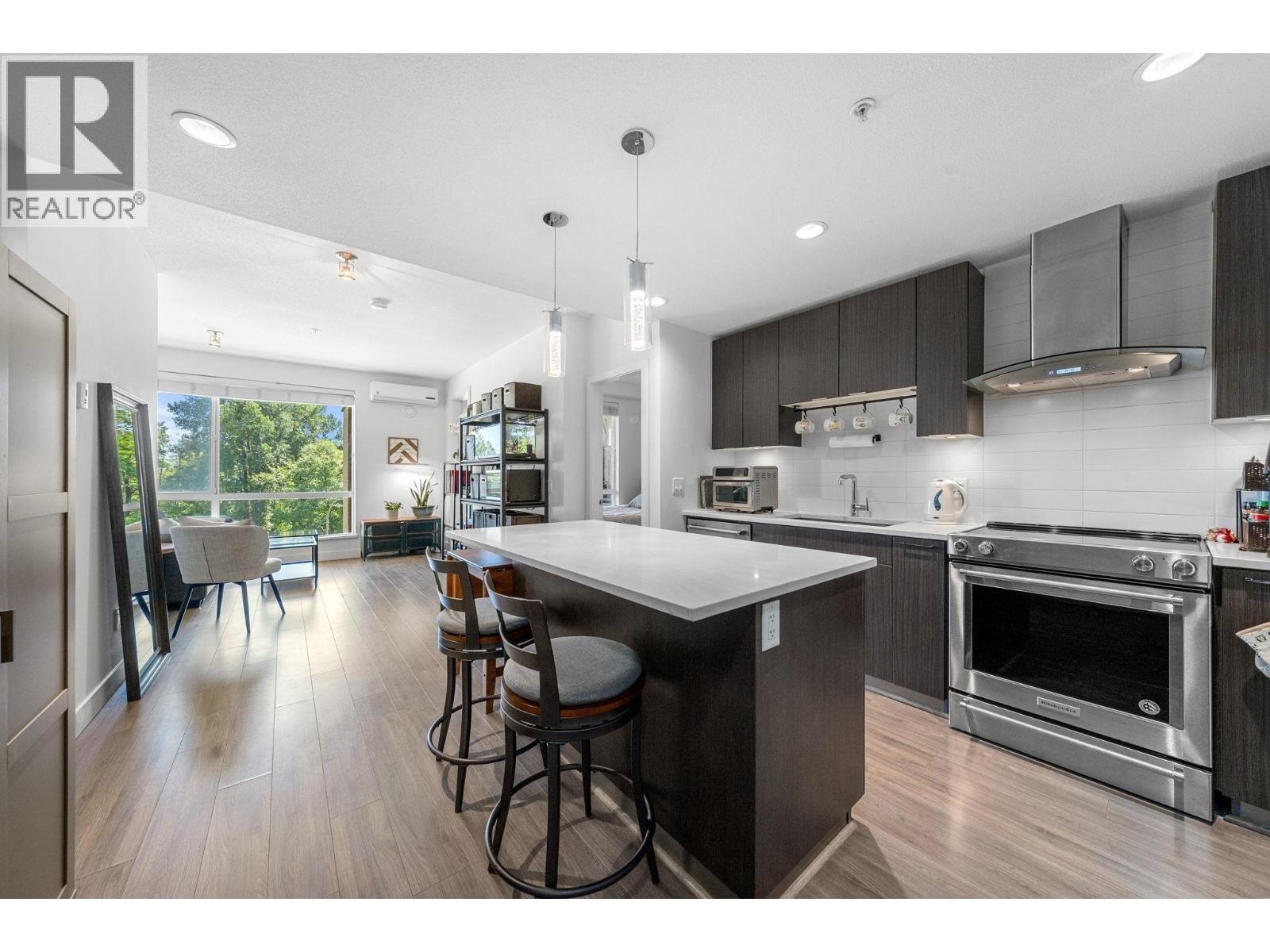 412 719 W 3rd Street, North Vancouver, British Columbia  V7M 0E7 - Photo 10 - R3055731