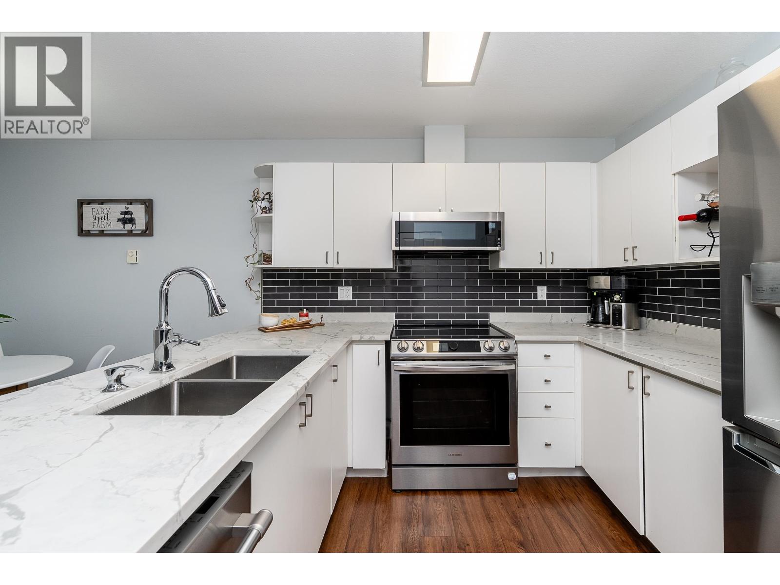29 19034 Mcmyn Road, Pitt Meadows, British Columbia  V3Y 2N8 - Photo 3 - R3055738