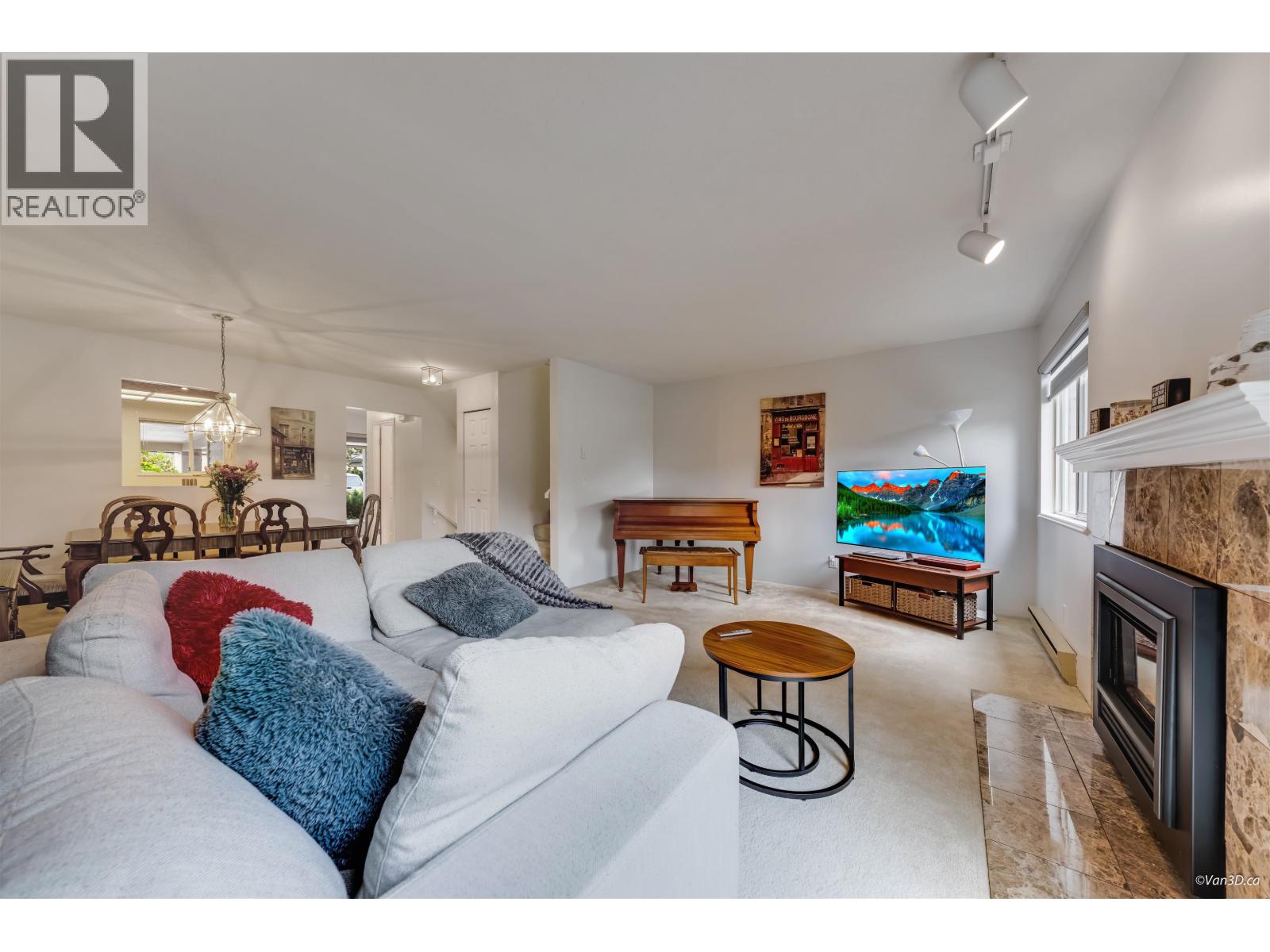 808 Roche Point Drive, North Vancouver, British Columbia  V7H 2T8 - Photo 14 - R3055765