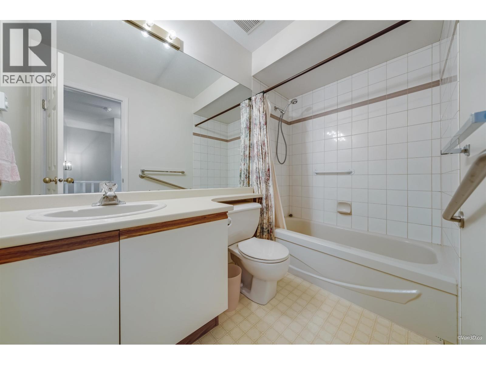 808 Roche Point Drive, North Vancouver, British Columbia  V7H 2T8 - Photo 24 - R3055765
