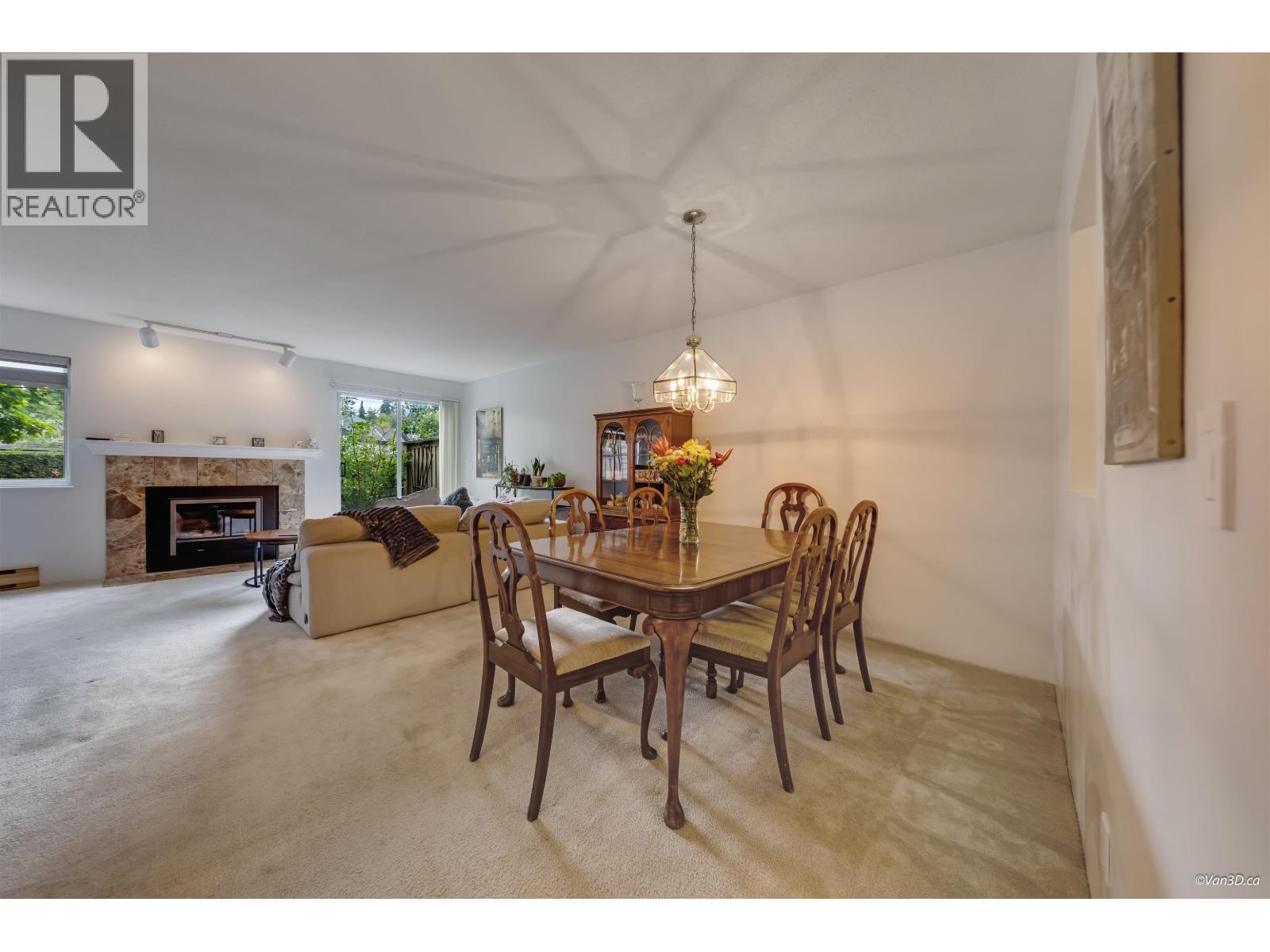 808 Roche Point Drive, North Vancouver, British Columbia  V7H 2T8 - Photo 8 - R3055765