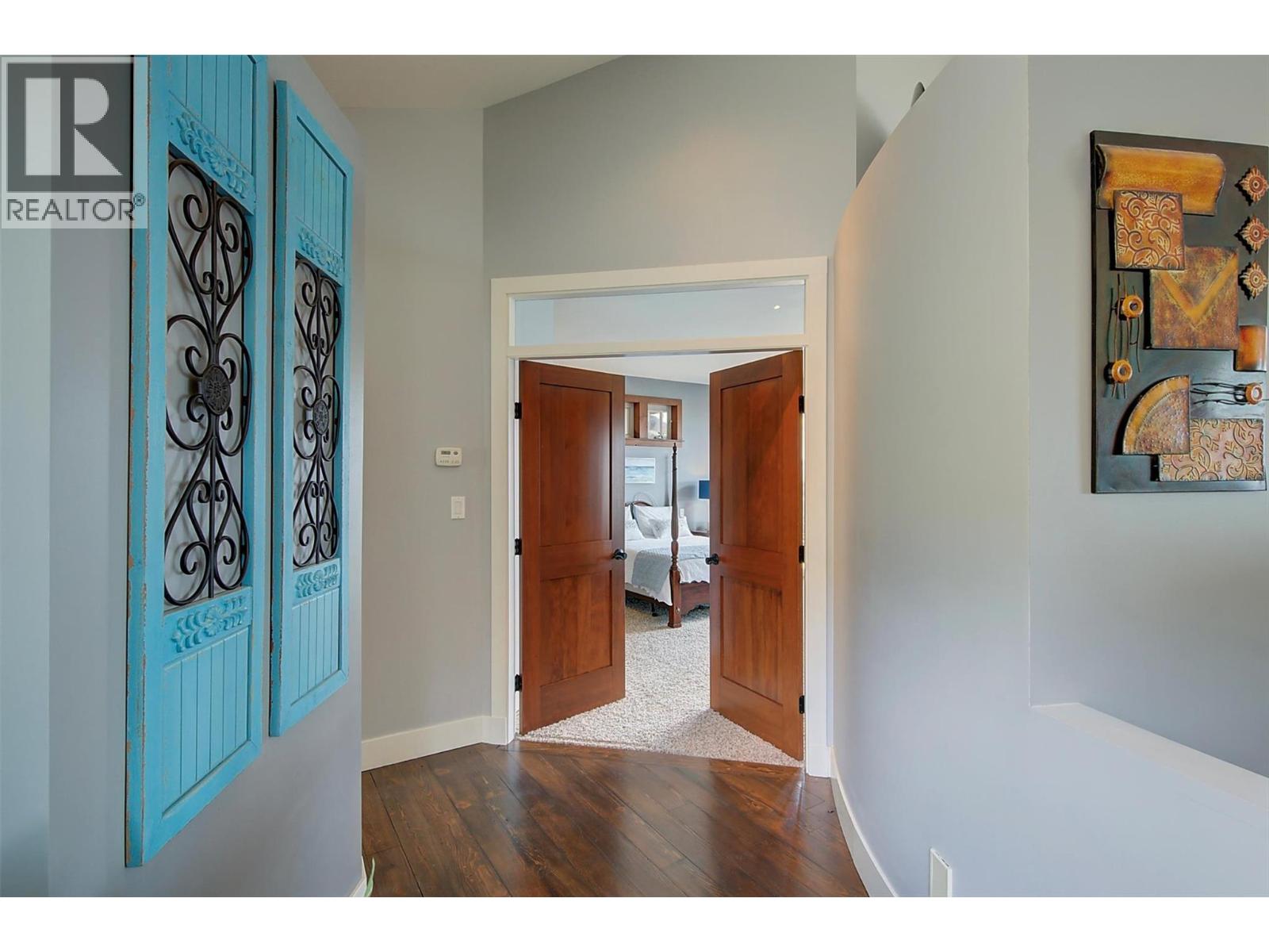 5824 Columbia Avenue, Peachland, British Columbia  V0H 1X4 - Photo 58 - 10365090