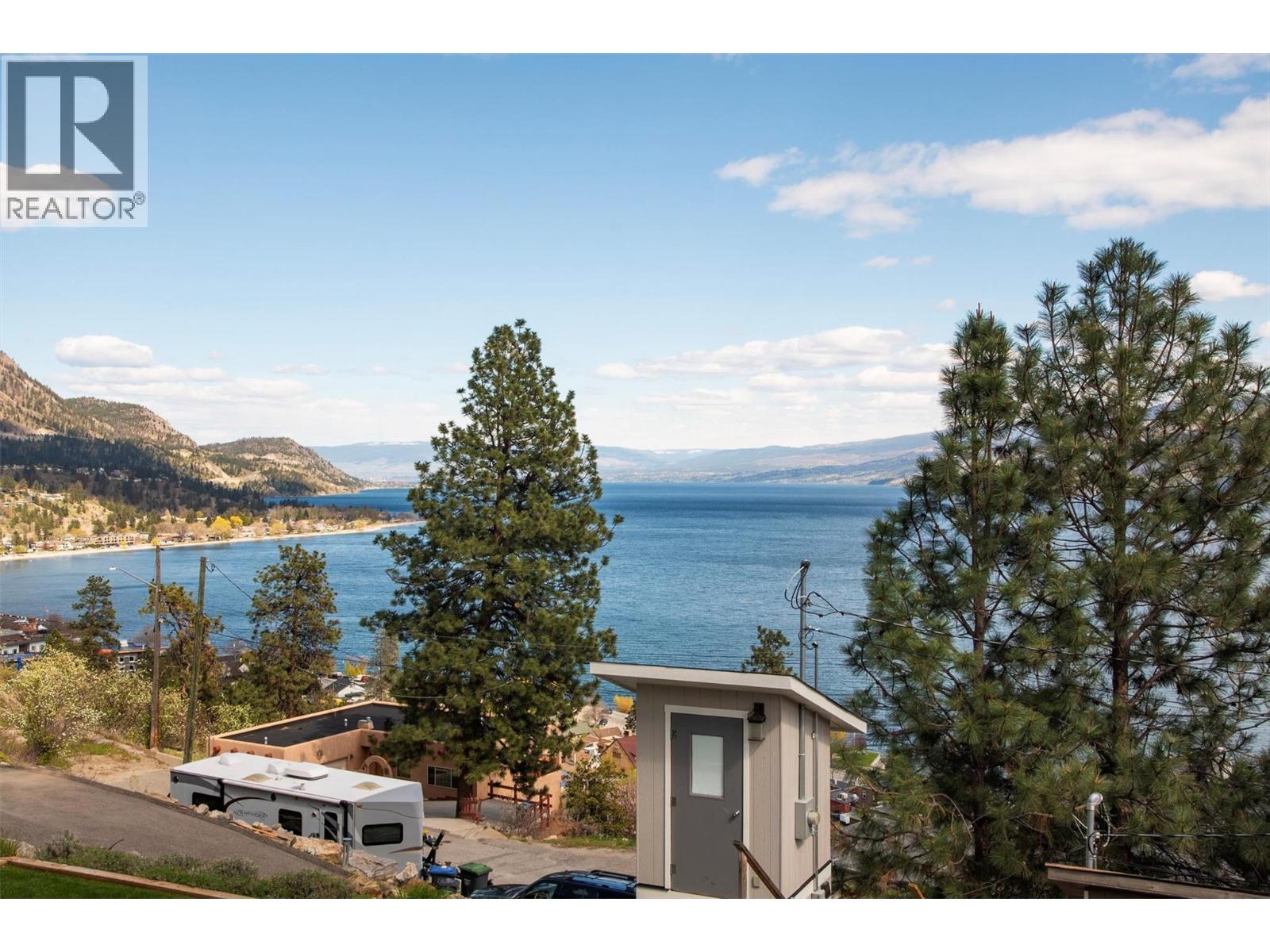 5824 Columbia Avenue, Peachland, British Columbia  V0H 1X4 - Photo 74 - 10365090