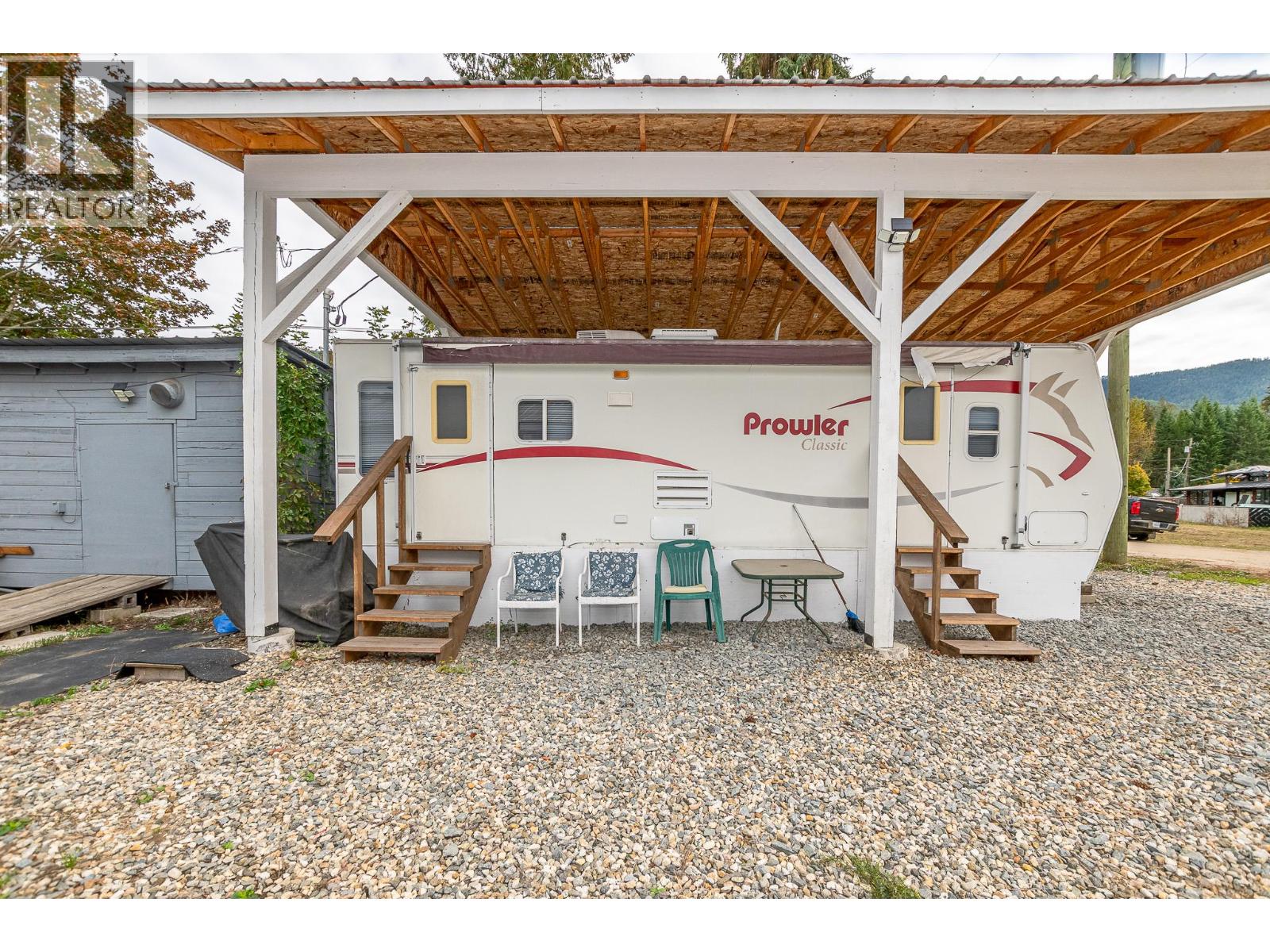 1 Robson Road, Mara, British Columbia  V0E 2K0 - Photo 38 - 10364765