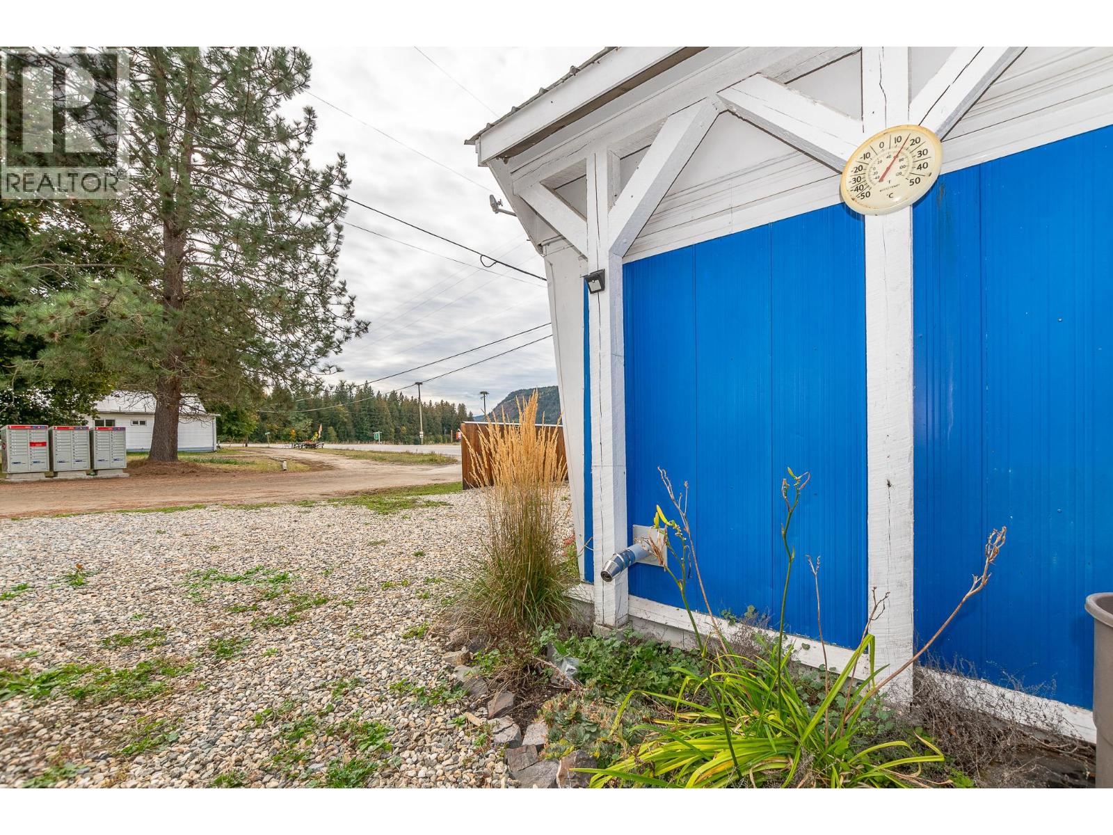 1 Robson Road, Mara, British Columbia  V0E 2K0 - Photo 48 - 10364765