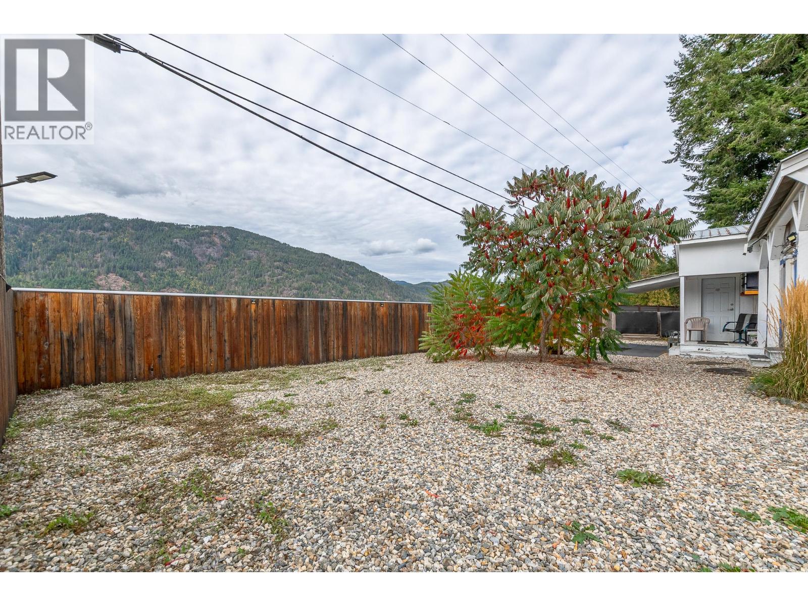 1 Robson Road, Mara, British Columbia  V0E 2K0 - Photo 49 - 10364765