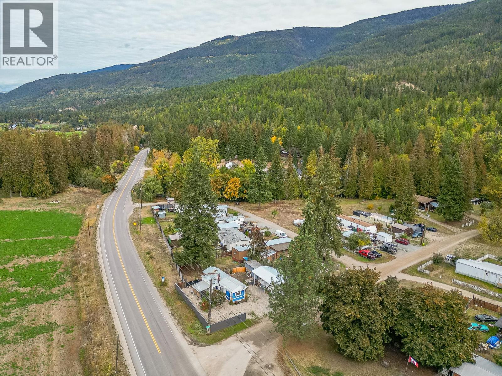 1 Robson Road, Mara, British Columbia  V0E 2K0 - Photo 56 - 10364765