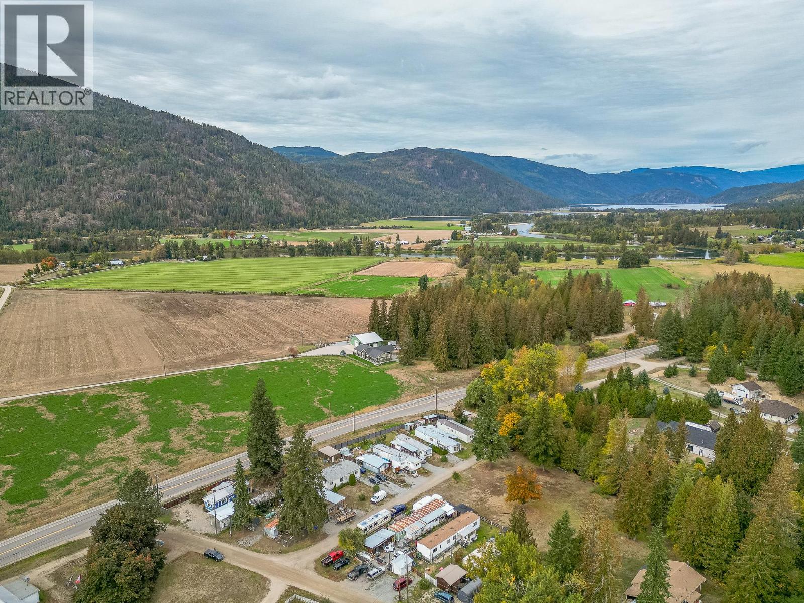 1 Robson Road, Mara, British Columbia  V0E 2K0 - Photo 57 - 10364765