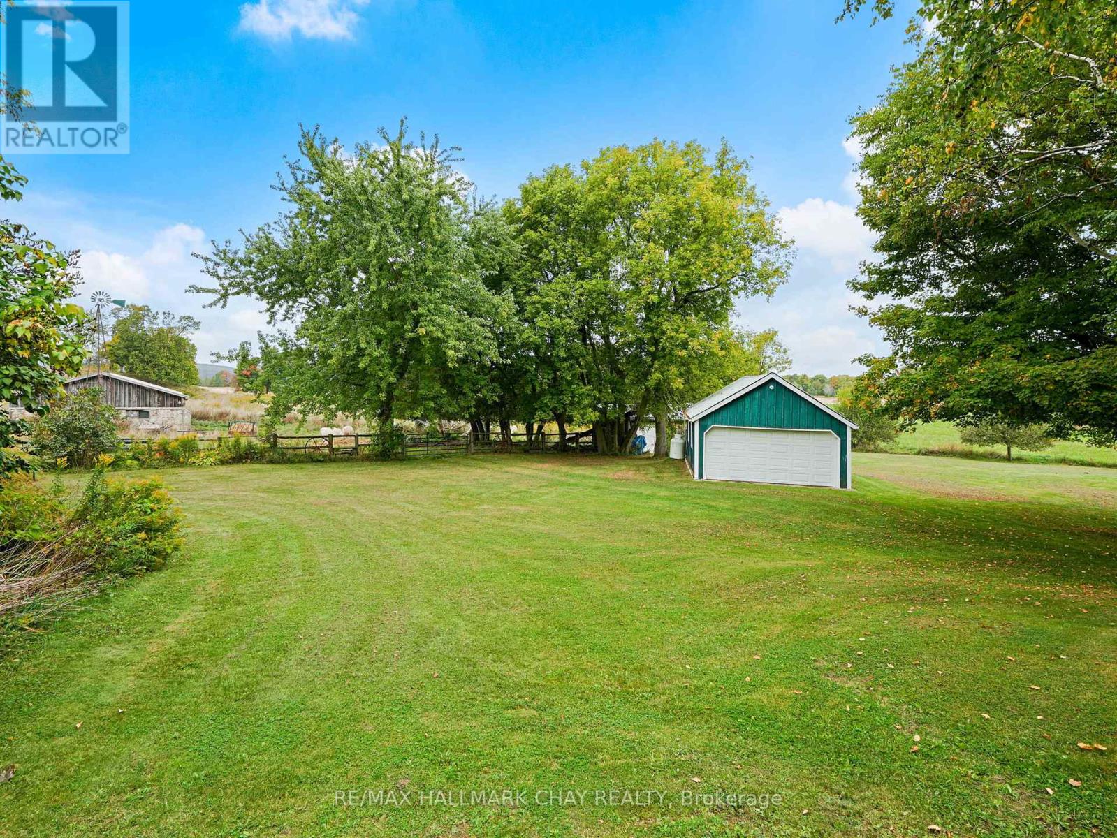 347357 15 Side Road, Mono, Ontario  L9W 6S4 - Photo 36 - X12447836