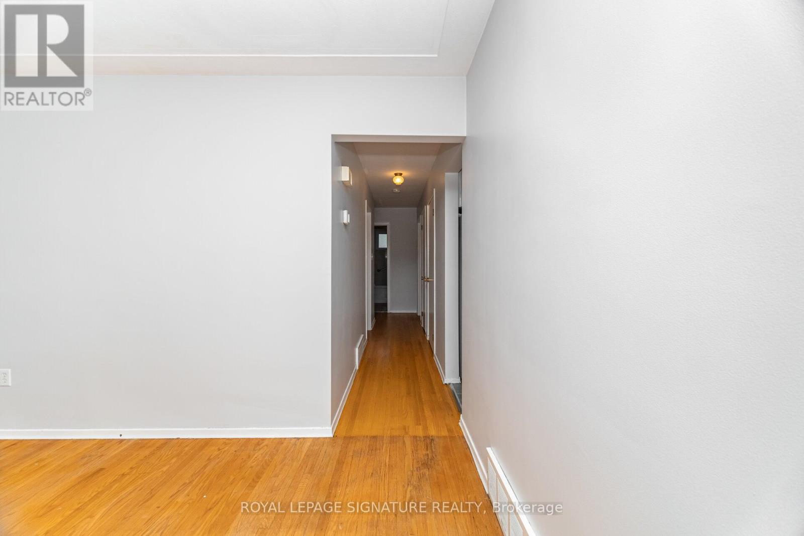 7 Maitland Avenue, Hamilton, Ontario  L9A 3J4 - Photo 24 - X12447841