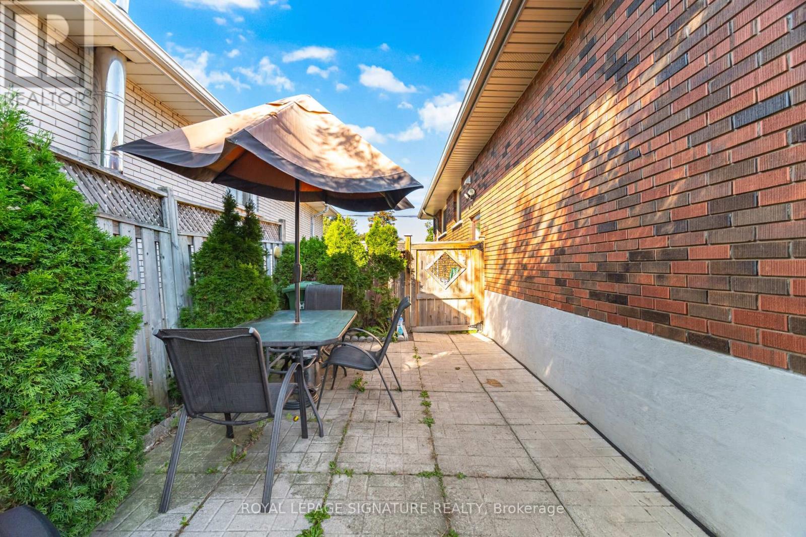 7 Maitland Avenue, Hamilton, Ontario  L9A 3J4 - Photo 34 - X12447841