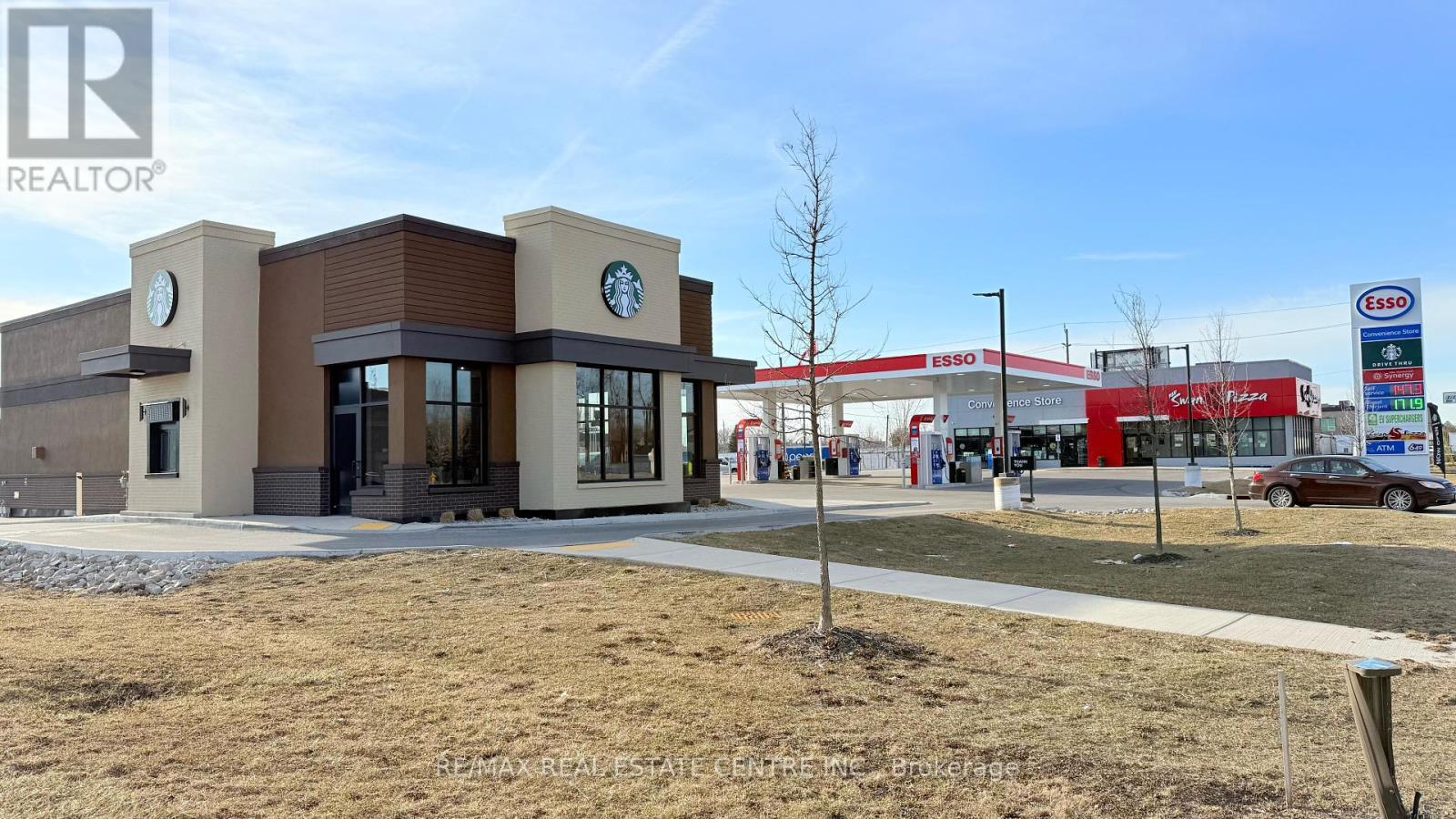 2139 HURON CHURCH ROAD, Windsor, Ontario