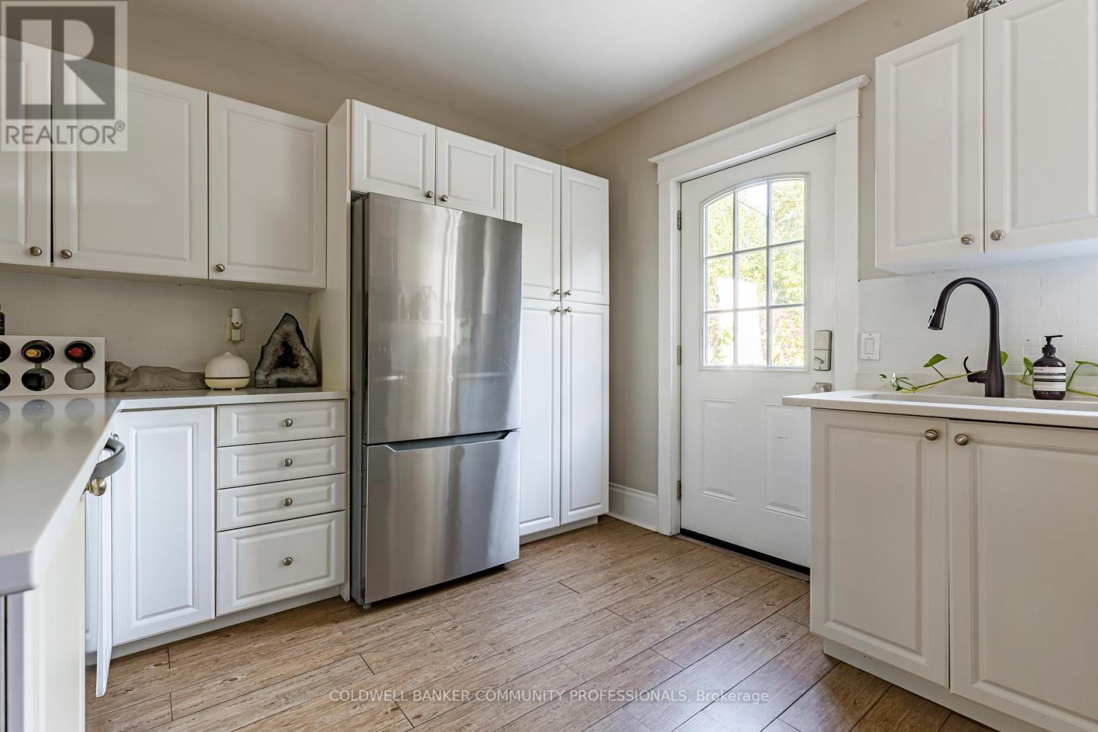 58 Chatham Street, Hamilton, Ontario  L8P 2B4 - Photo 15 - X12447852