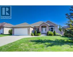 430 CARYNDALE DRIVE, Kitchener, Ontario