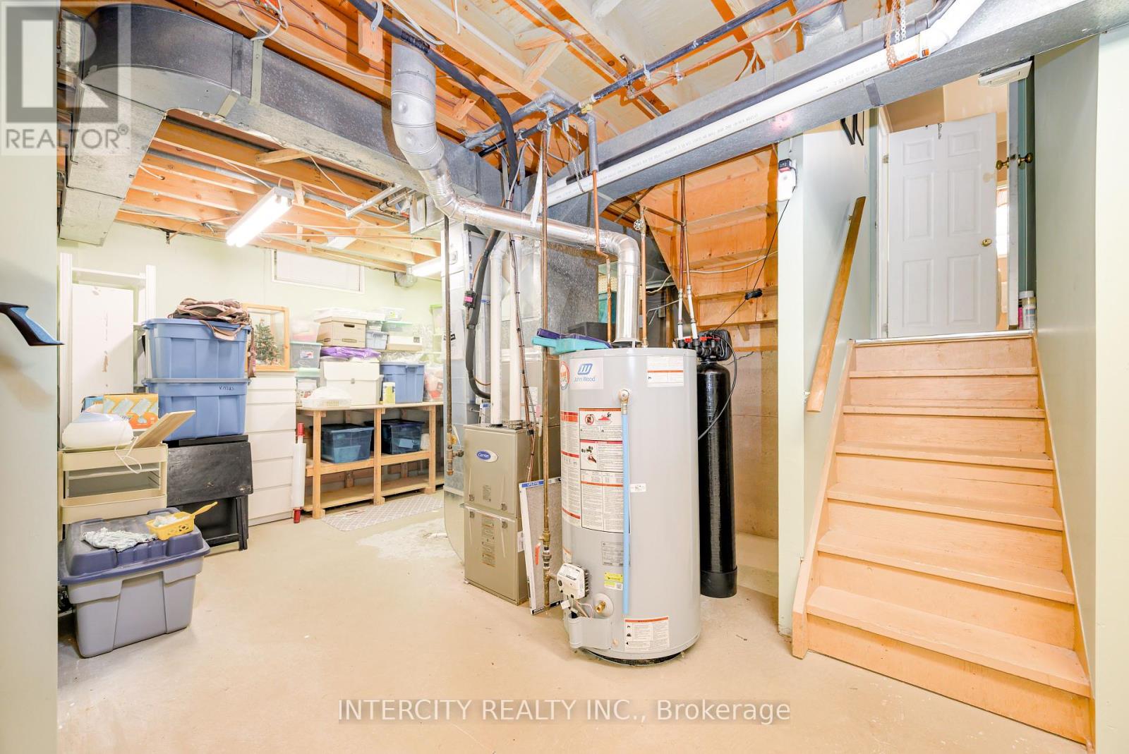 48 Champlain Boulevard, Kawartha Lakes (Lindsay), Ontario  K9V 0J1 - Photo 17 - X12447873