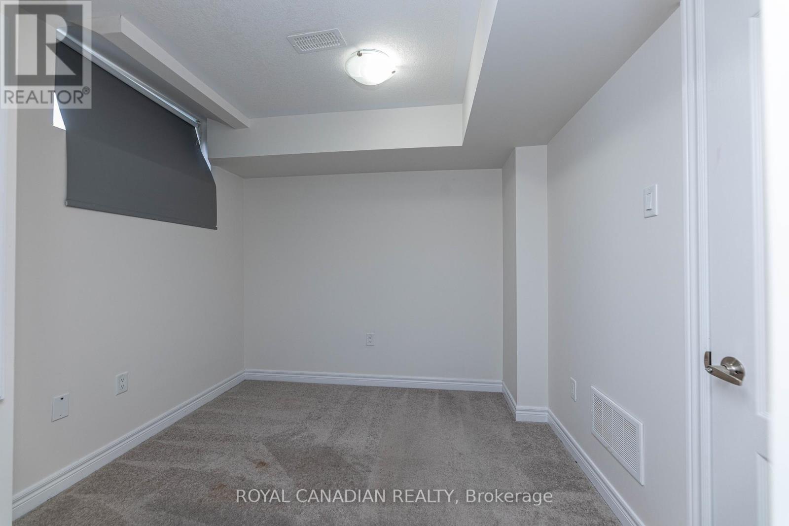 764 Linden Drive, Cambridge, Ontario  N3H 0E3 - Photo 17 - X12447908