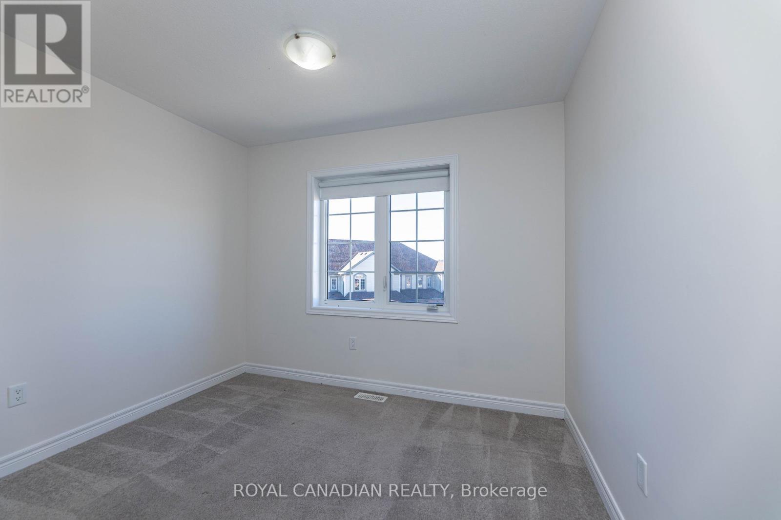 764 Linden Drive, Cambridge, Ontario  N3H 0E3 - Photo 9 - X12447908