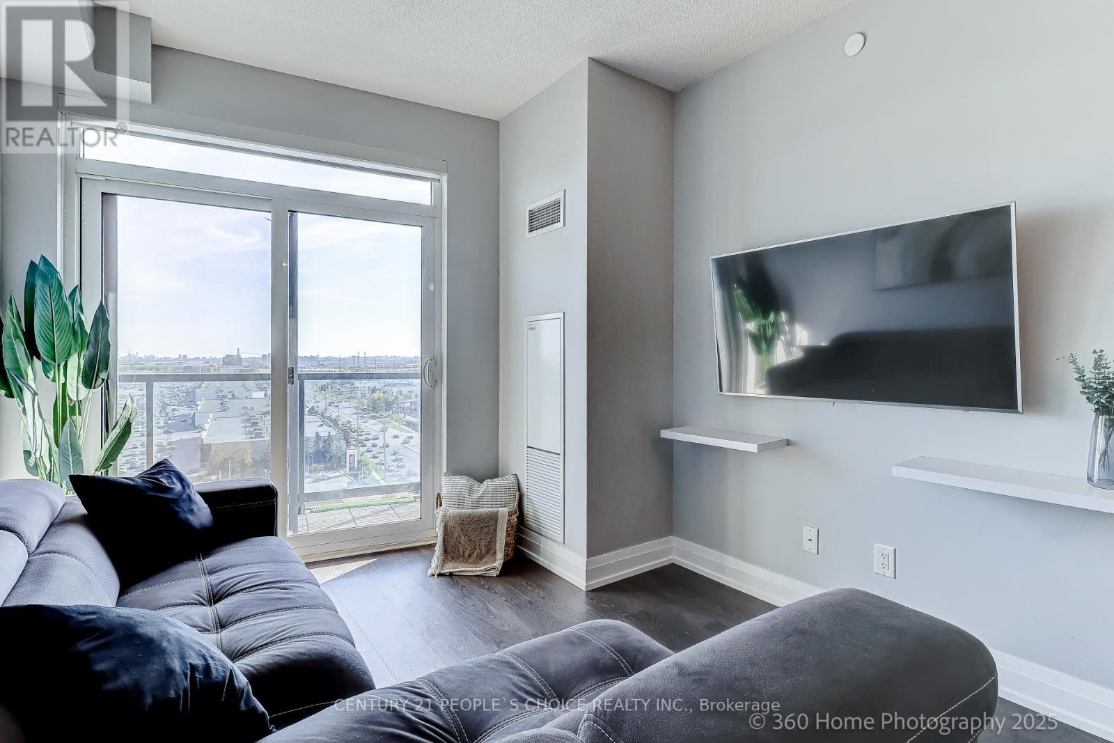 1104 - 3700 Highway 7 Highway, Vaughan, Ontario  L4L 0G8 - Photo 18 - N12424161