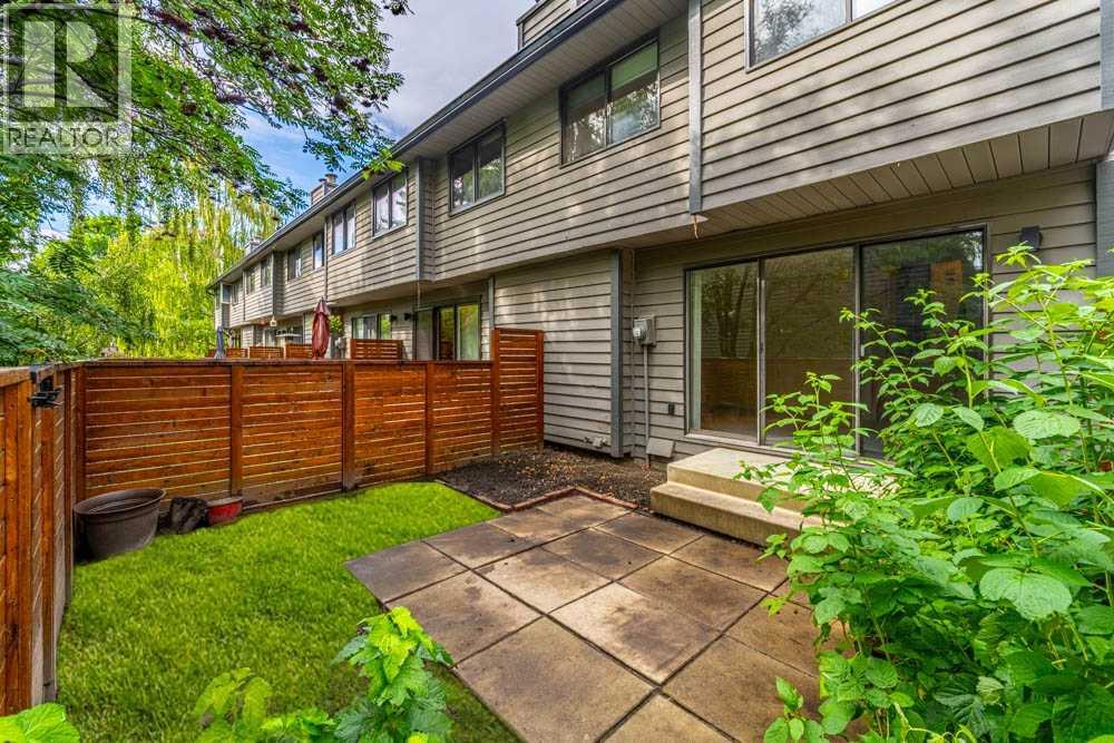 34, 10 Point Drive Nw, Calgary, Alberta  T3B 4W2 - Photo 32 - A2245658