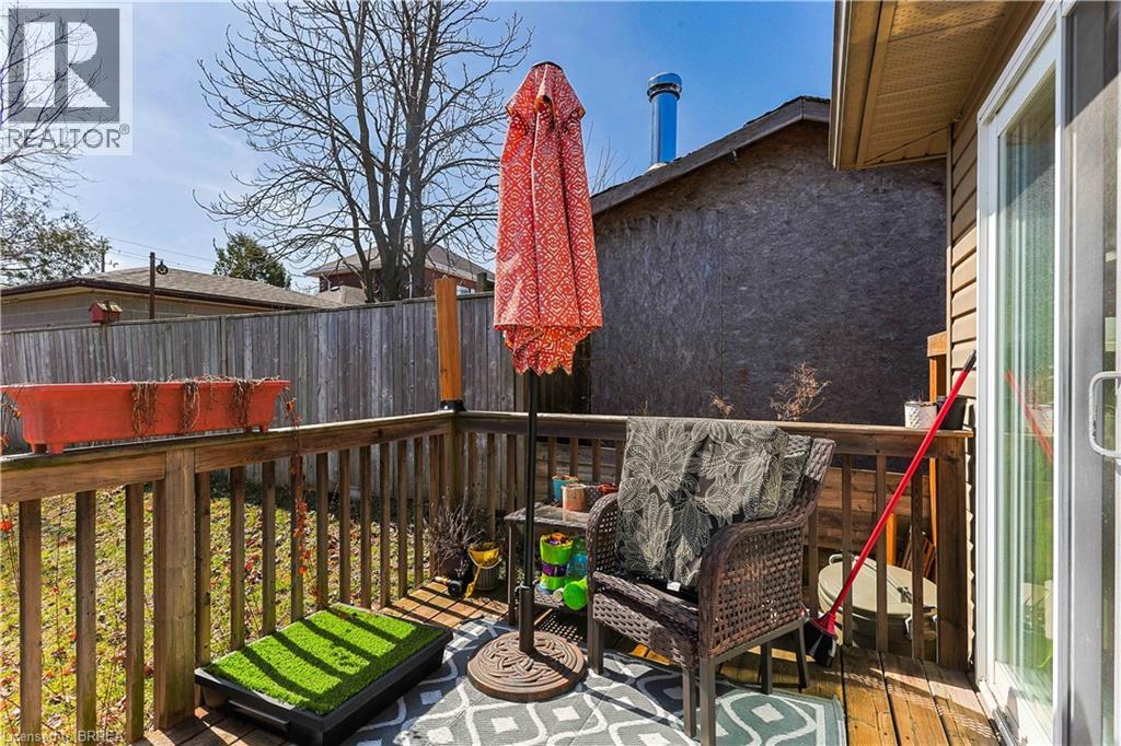 253 Wellington Street, Brantford, Ontario  N3S 3Z8 - Photo 12 - 40770617