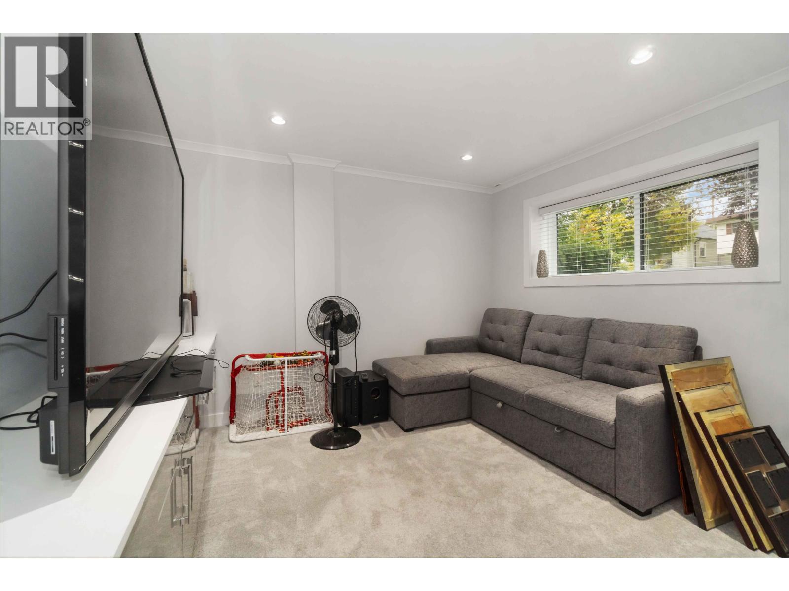 2577 Parker Street, Vancouver, British Columbia  V5K 2T2 - Photo 31 - R3055702