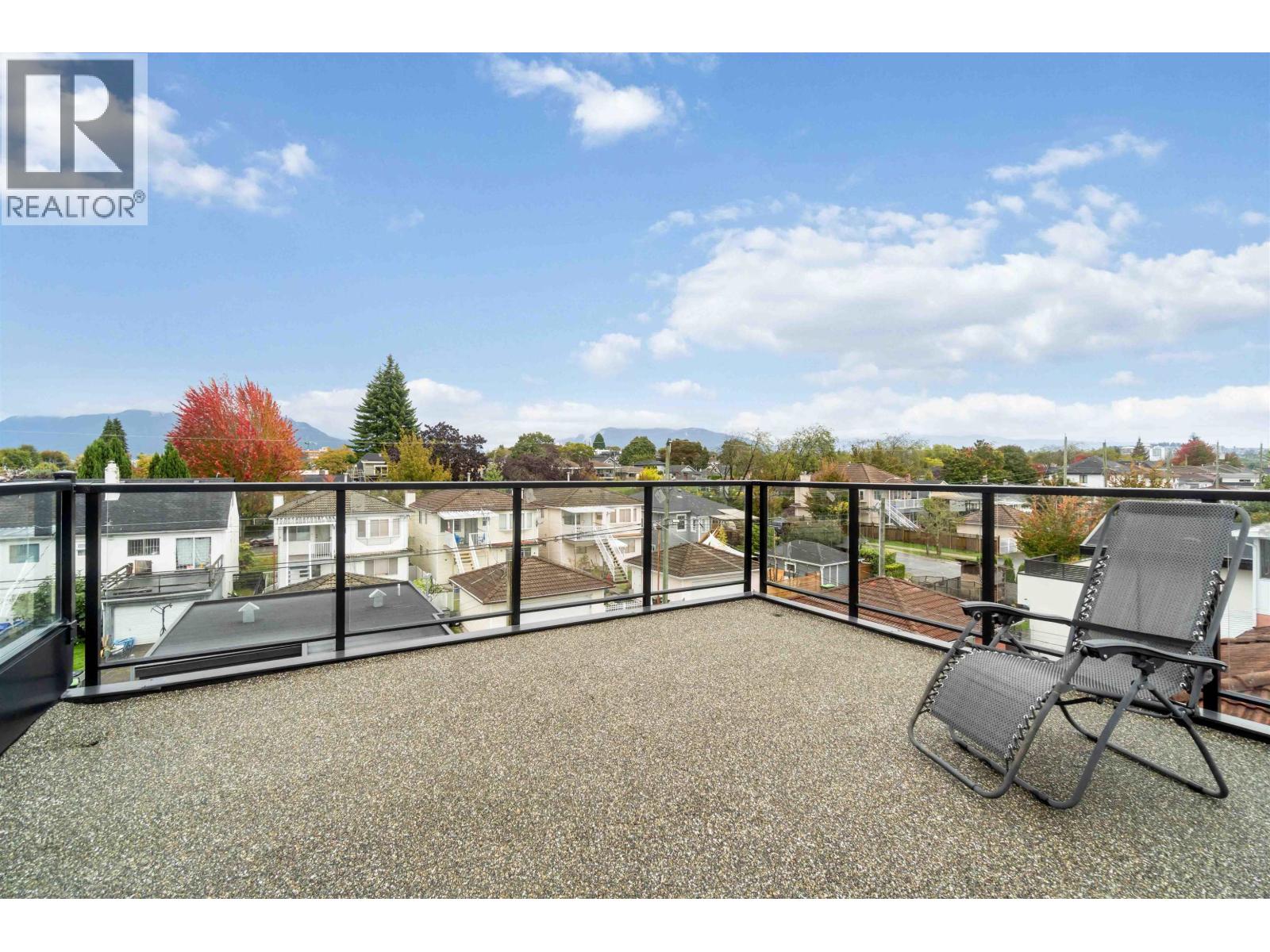 2577 Parker Street, Vancouver, British Columbia  V5K 2T2 - Photo 33 - R3055702