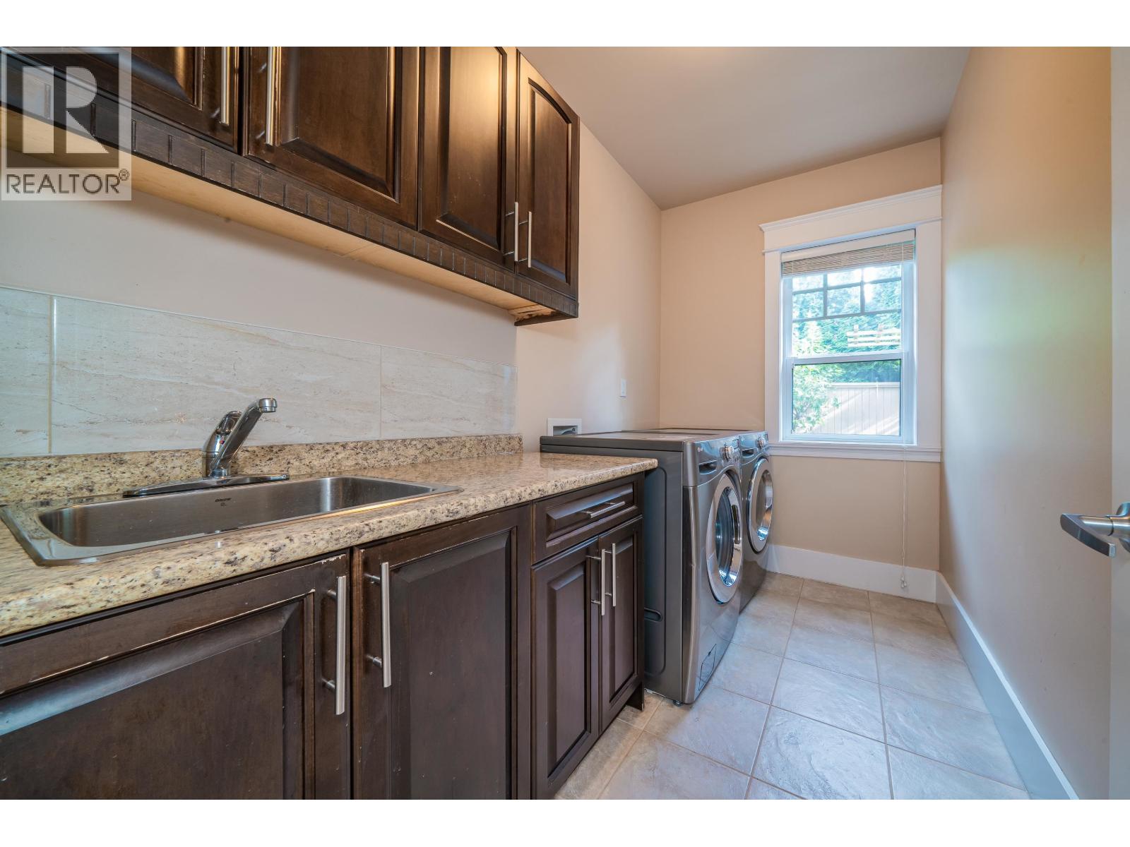 8360 Robinson Road, Richmond, British Columbia  V6Y 1B4 - Photo 26 - R3055741