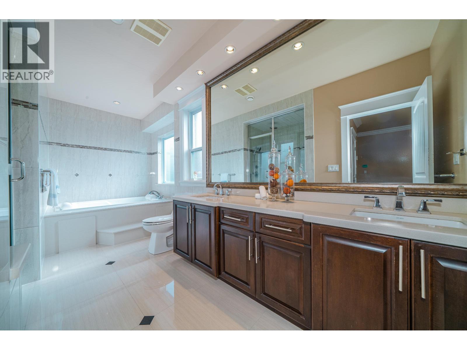 8360 Robinson Road, Richmond, British Columbia  V6Y 1B4 - Photo 31 - R3055741