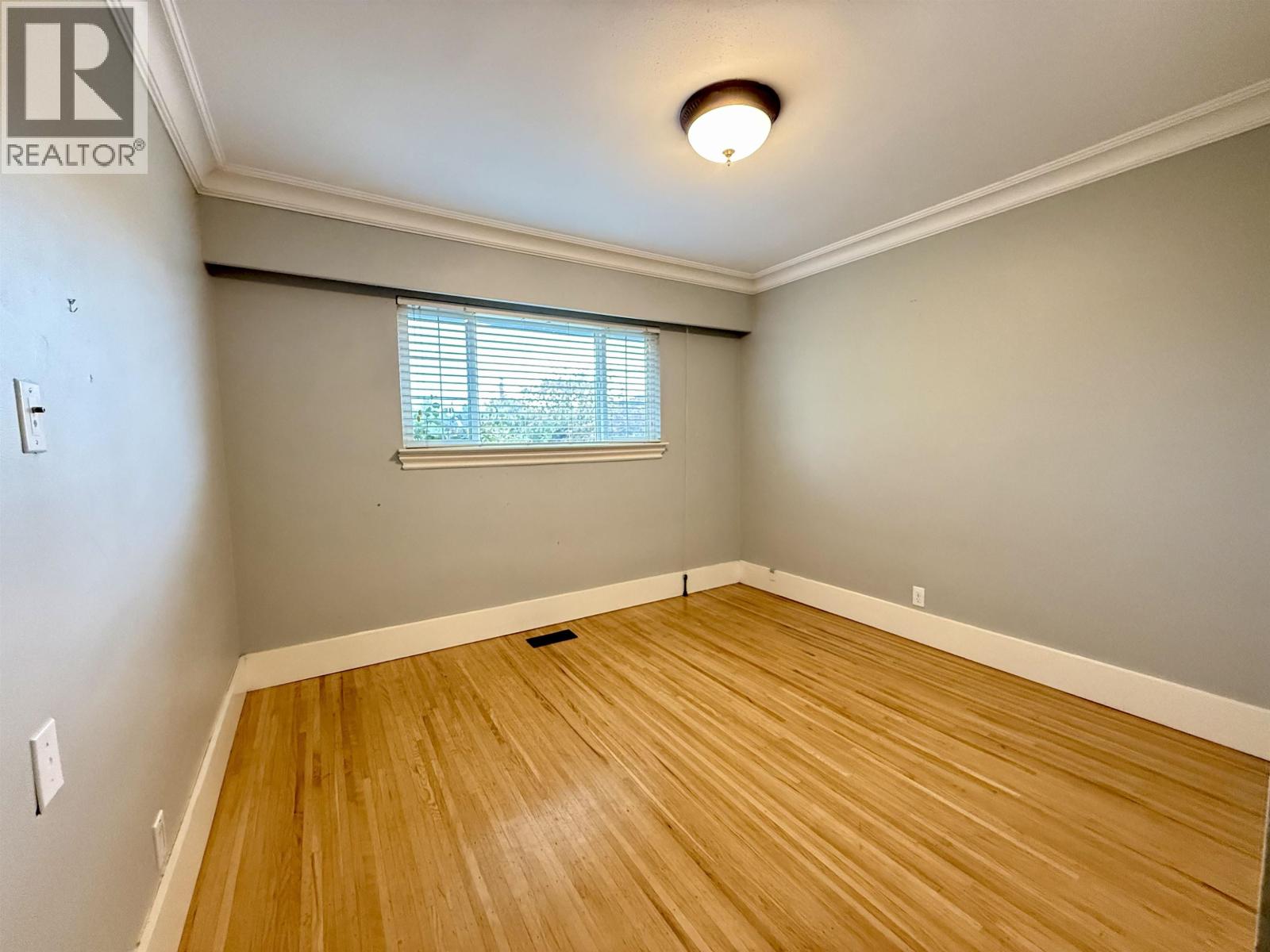 6525 Carnegie Street, Burnaby, British Columbia  V5B 1Y2 - Photo 15 - R3054329