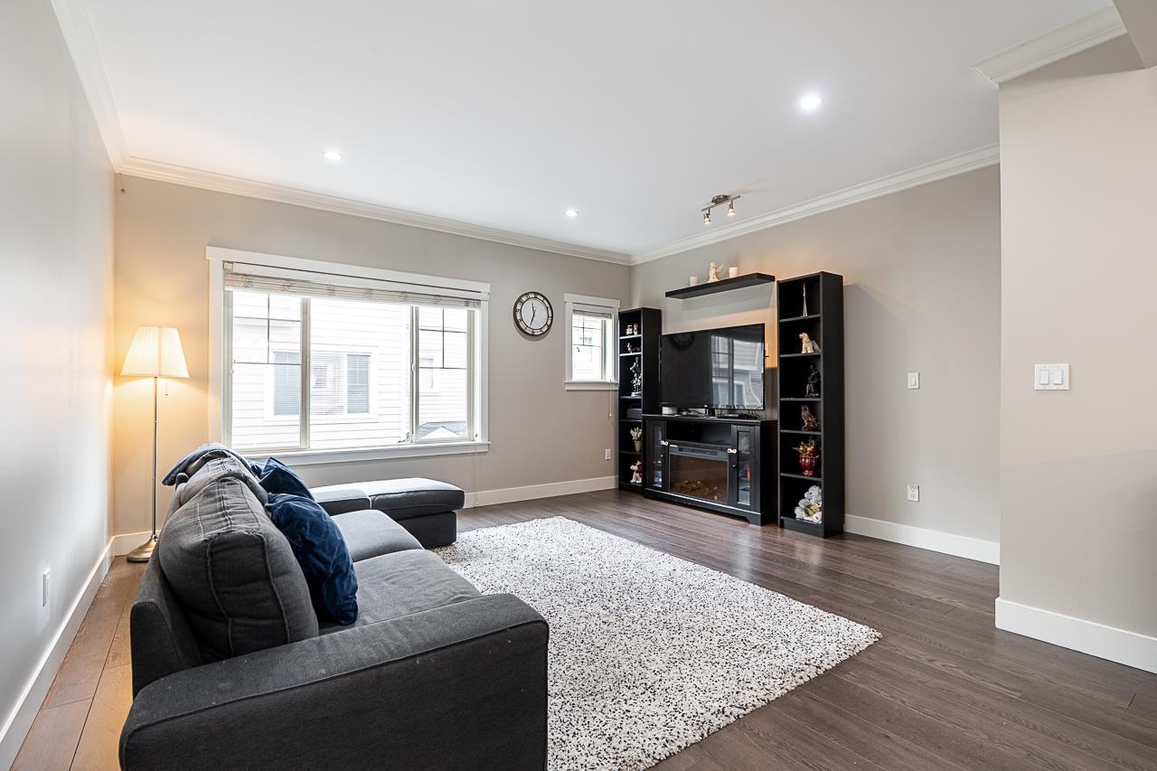 8 19097 64 Avenue, Surrey, British Columbia  V3S 6X5 - Photo 5 - R3055437