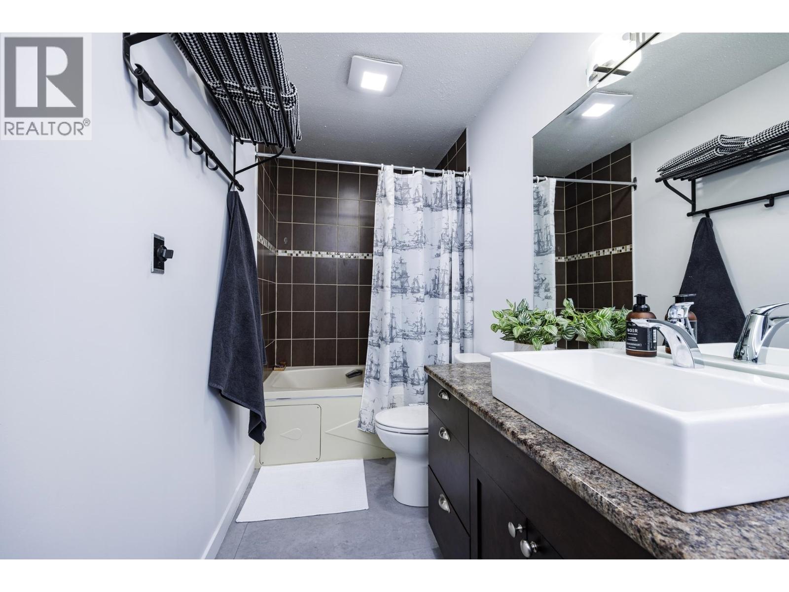 3132 Lonsdale Avenue, North Vancouver, British Columbia  V7N 3J8 - Photo 14 - R3055634