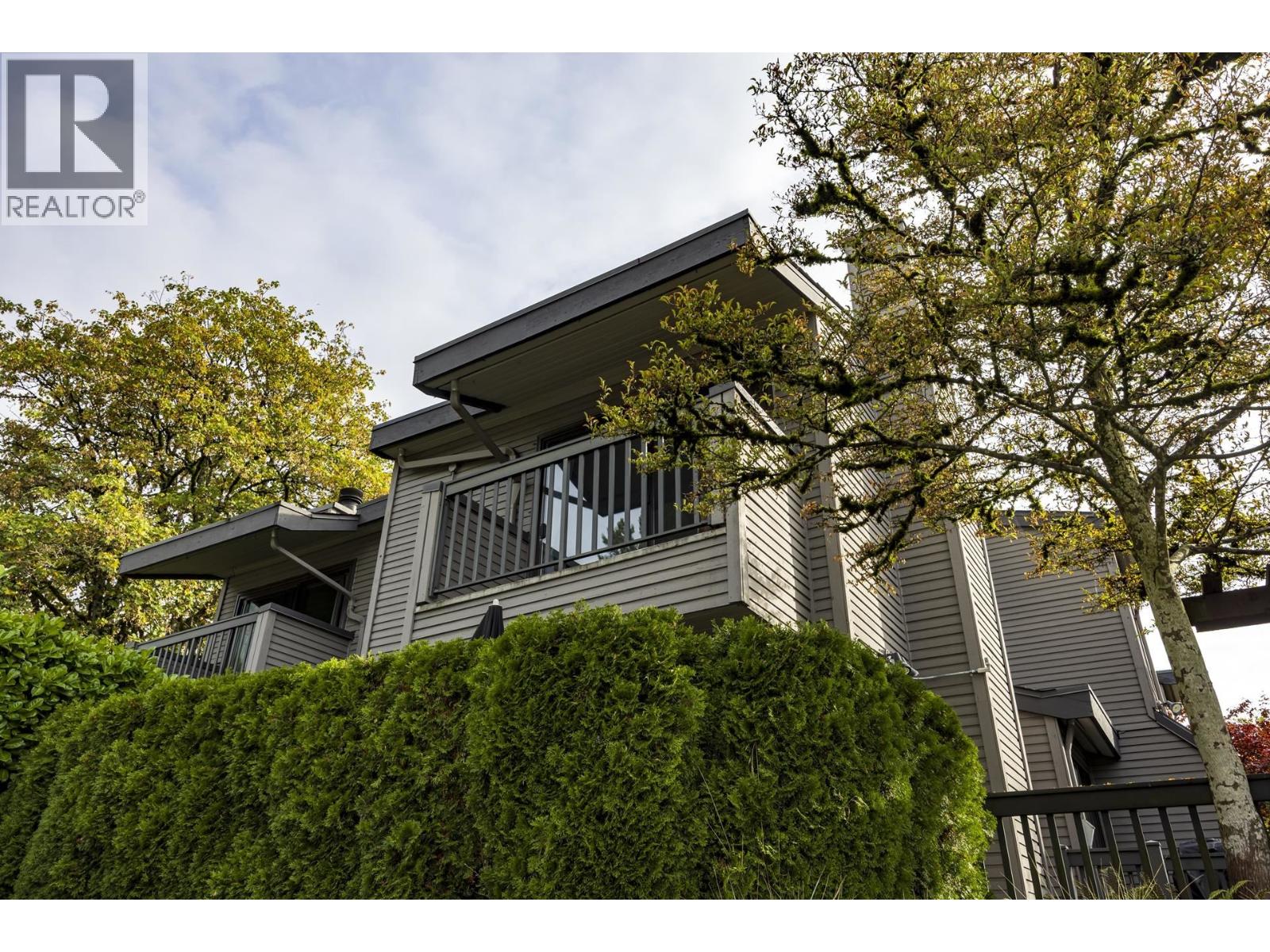 3132 Lonsdale Avenue, North Vancouver, British Columbia  V7N 3J8 - Photo 1 - R3055634