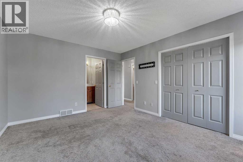 22 Cimarron Crescent, Okotoks, Alberta  T1S 1S7 - Photo 21 - A2261621
