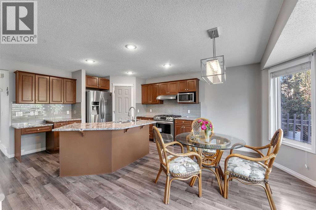 22 Cimarron Crescent, Okotoks, Alberta  T1S 1S7 - Photo 6 - A2261621