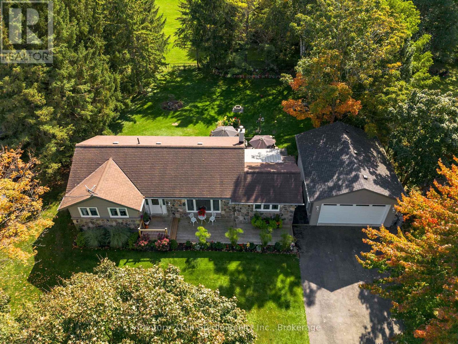 21532 GREY 16 ROAD, Chatsworth, Ontario
