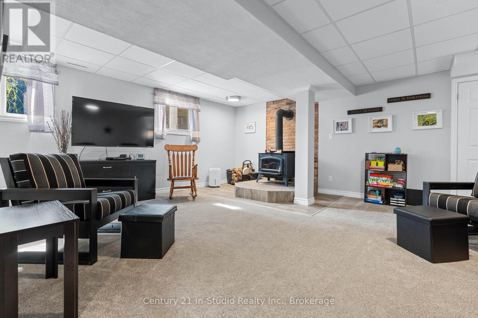 21532 Grey 16 Road, Chatsworth, Ontario  N0H 2N0 - Photo 32 - X12447919