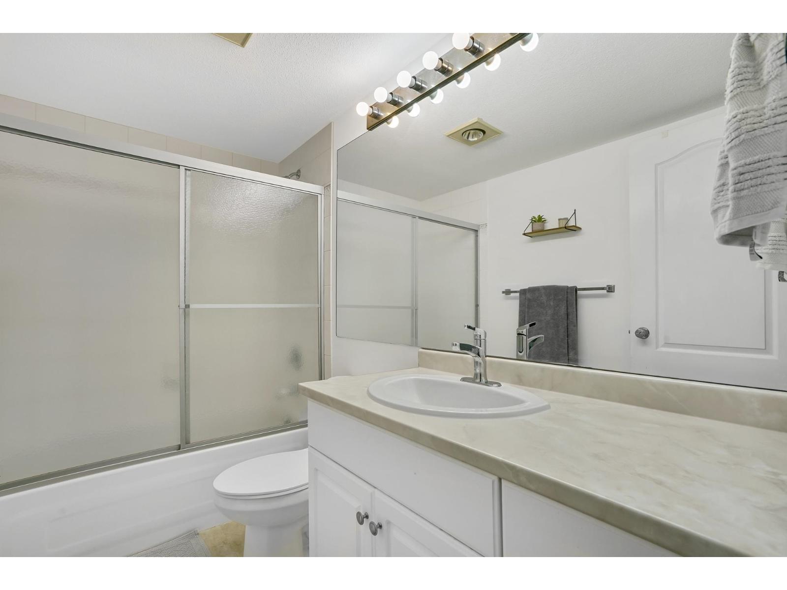 210 33738 King Road, Abbotsford, British Columbia  V2S 8J5 - Photo 18 - R3055431