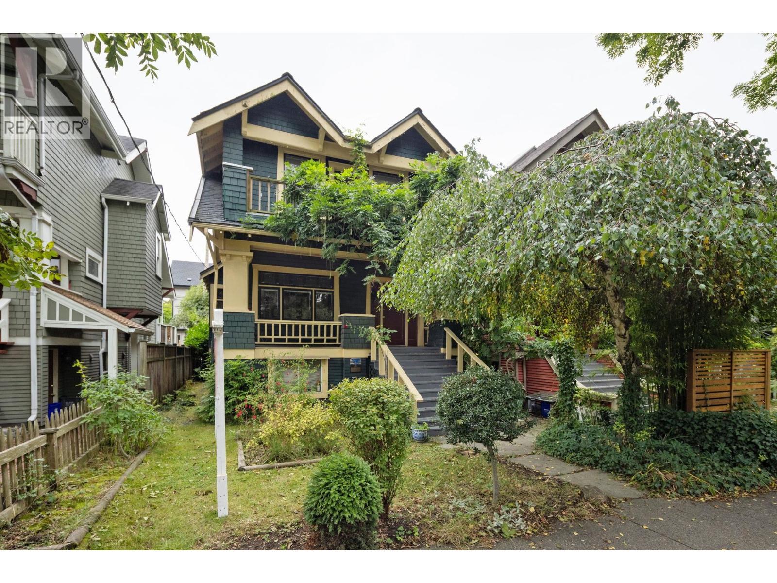 2239 Stephens Street, Vancouver, British Columbia  V6K 3W5 - Photo 2 - R3055647