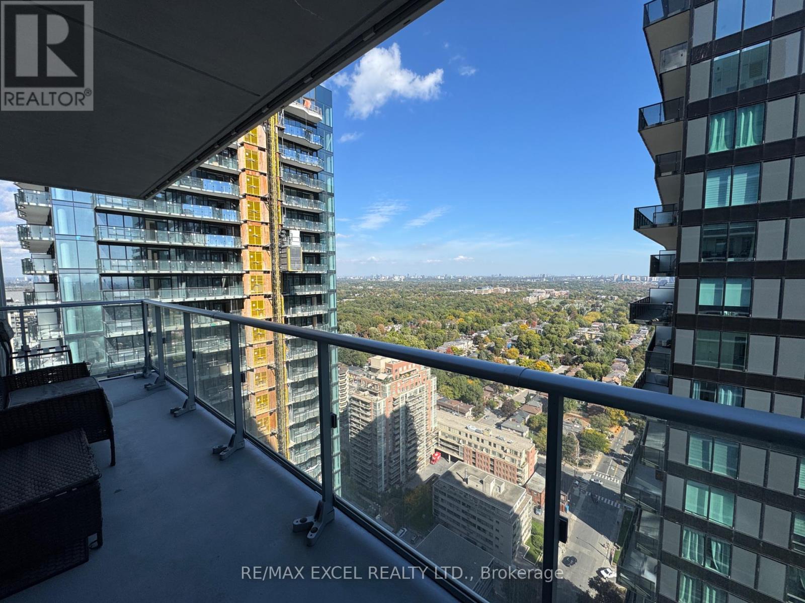 3303 - 99 Broadway Avenue, Toronto, Ontario  M4P 0E3 - Photo 5 - C12447936