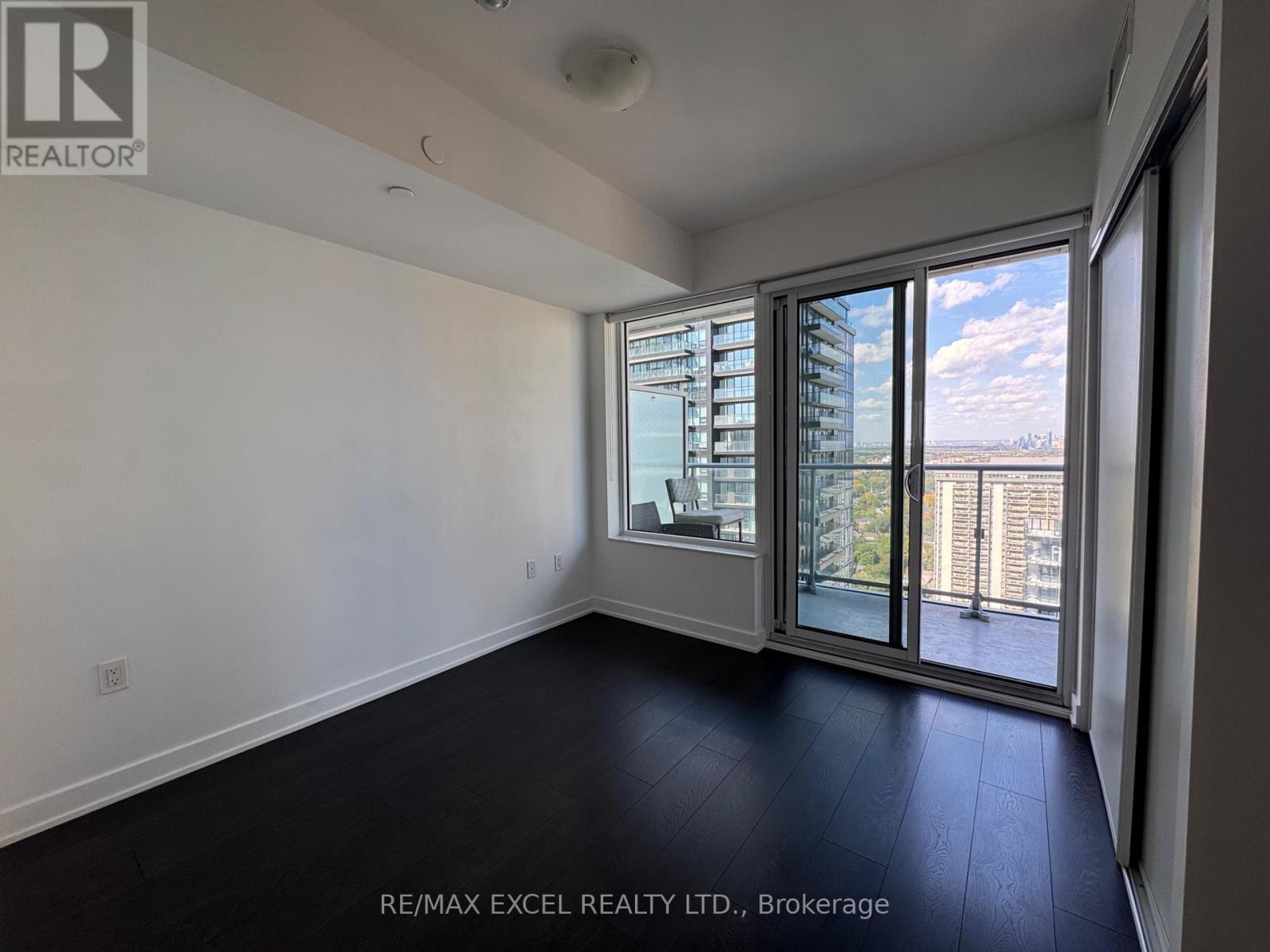 3303 - 99 Broadway Avenue, Toronto, Ontario  M4P 0E3 - Photo 8 - C12447936