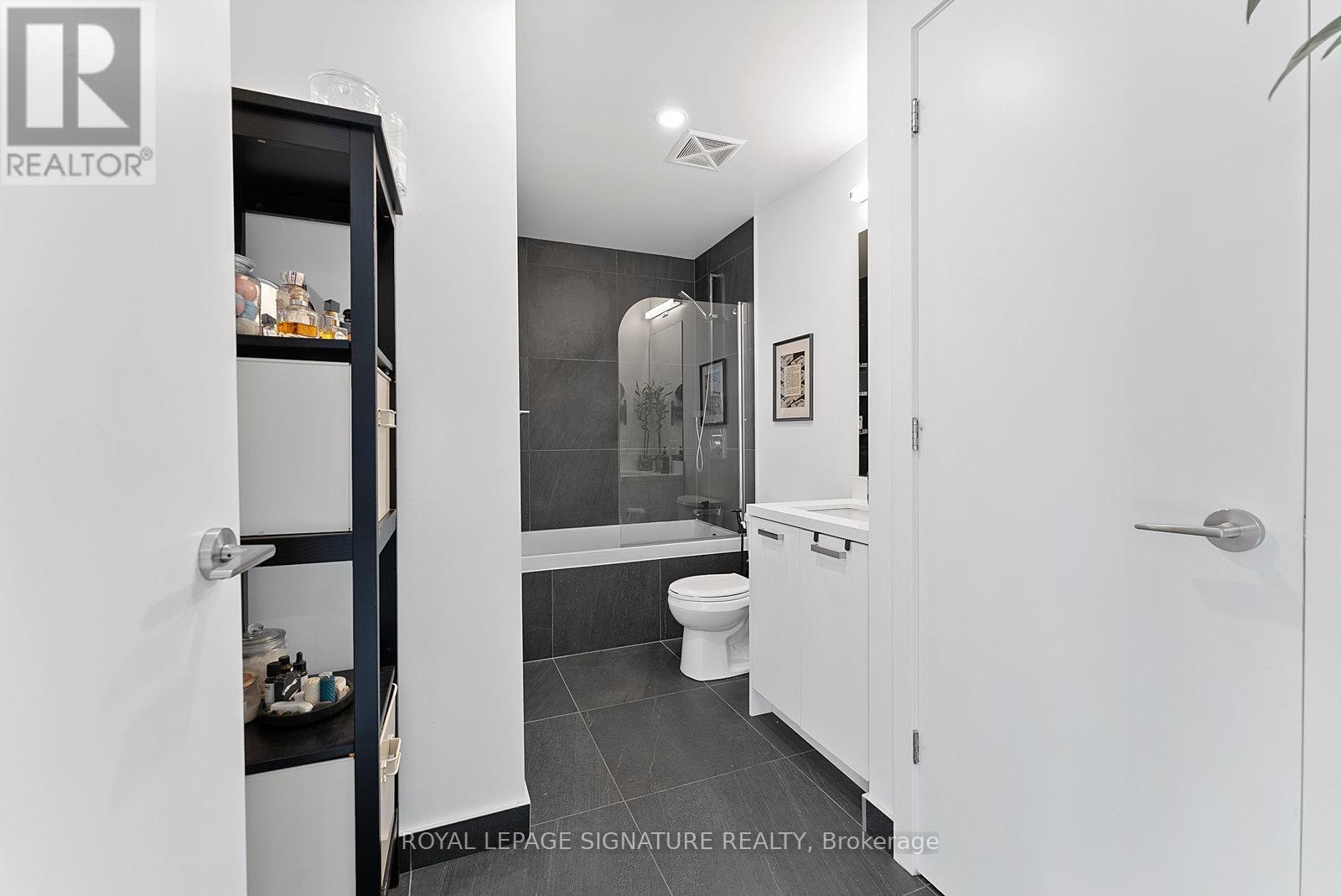1203 - 458 Richmond Street W, Toronto (Waterfront Communities), Ontario  M5V 1Y1 - Photo 28 - C12447943
