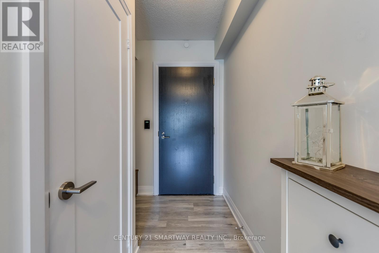 905 - 18 Graydon Hall Drive, Toronto, Ontario  M3A 0A4 - Photo 4 - C12447945