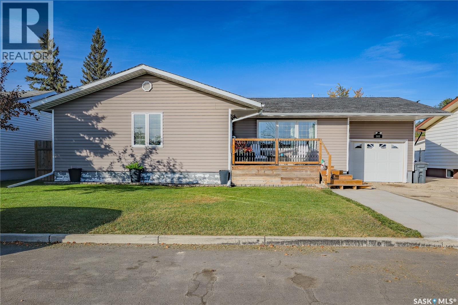 502 Main Street, Delisle, Saskatchewan  S0L 0P0 - Photo 1 - SK020208