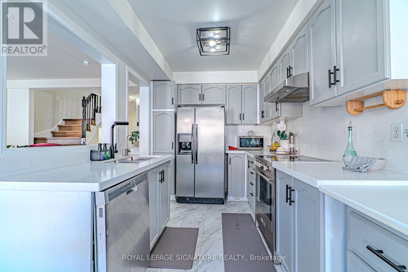 100 Stokely Crescent, Whitby, Ontario  L1N 9S9 - Photo 12 - E12447950
