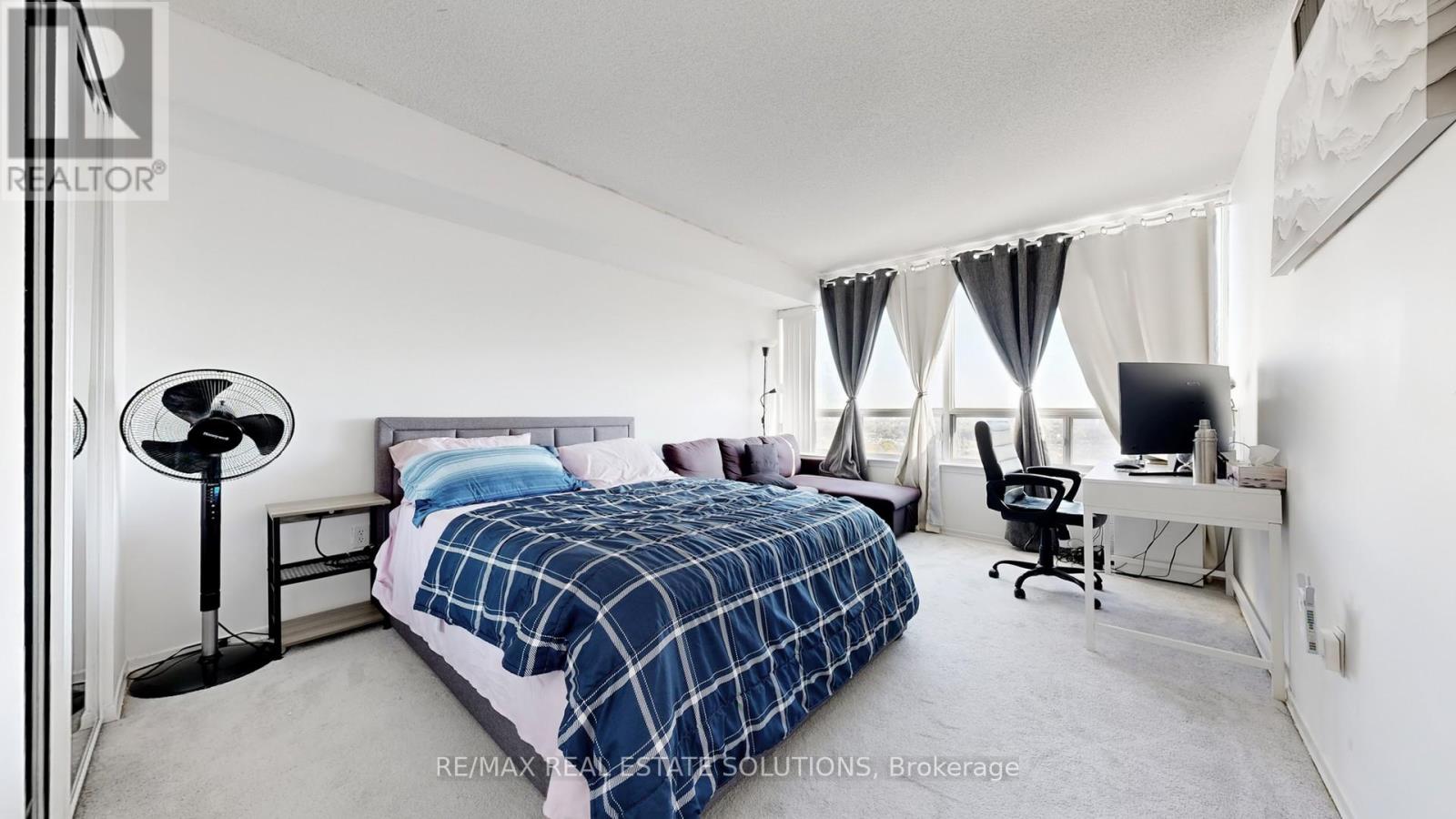 1611 - 330 Alton Towers Circle, Toronto, Ontario  M1V 5H3 - Photo 11 - E12447954