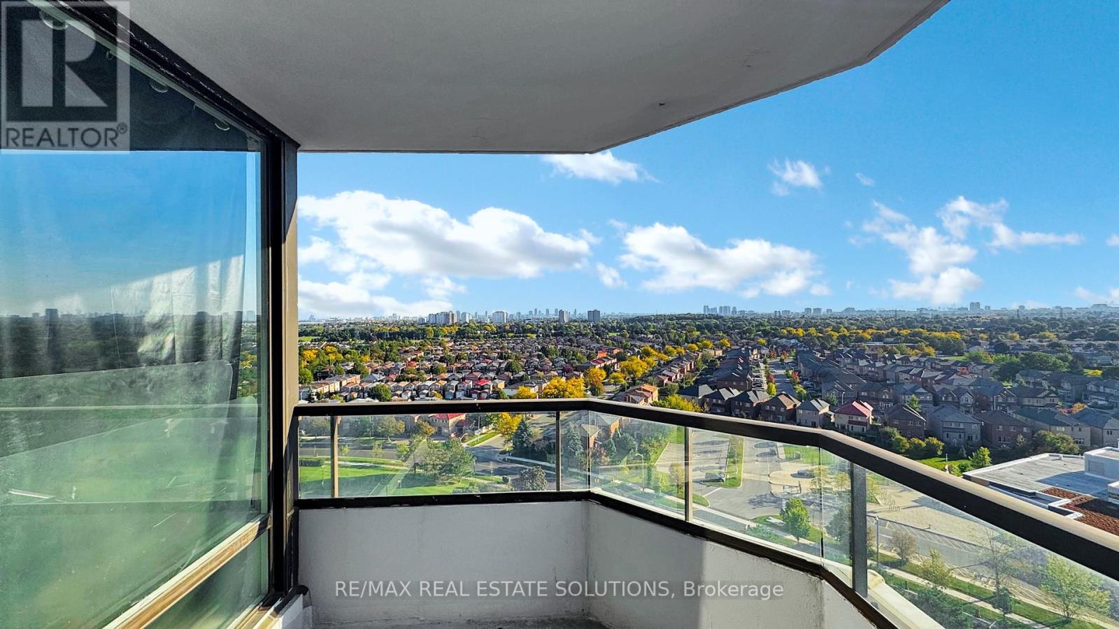 1611 - 330 Alton Towers Circle, Toronto, Ontario  M1V 5H3 - Photo 16 - E12447954