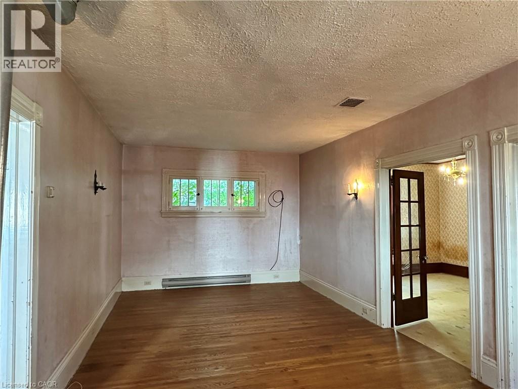 541 Broad Street E, Dunnville, Ontario  N1A 1G7 - Photo 14 - 40776788