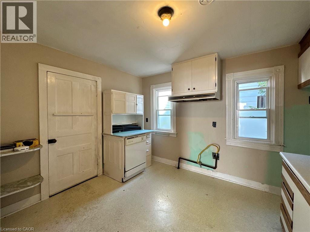 541 Broad Street E, Dunnville, Ontario  N1A 1G7 - Photo 17 - 40776788