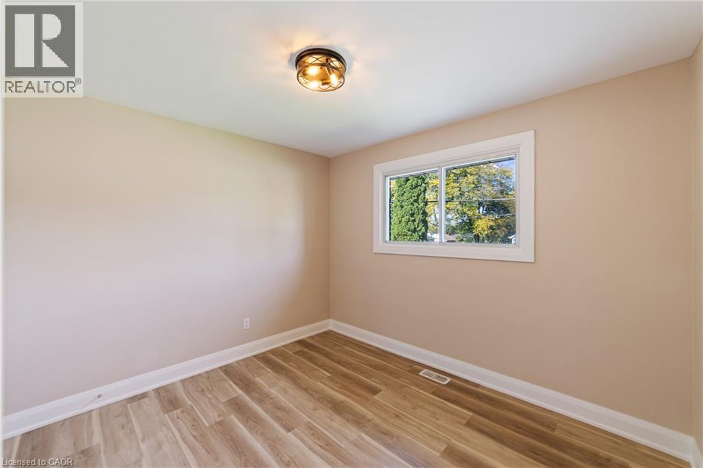 131 Sanatorium Road, Hamilton, Ontario  L9C 1Y9 - Photo 14 - 40776637