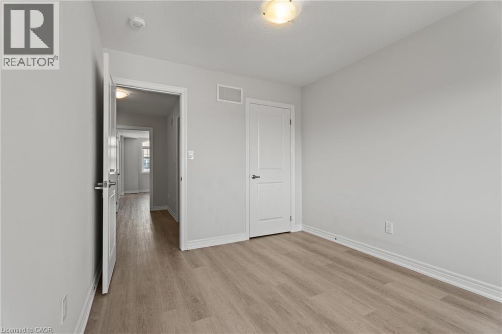 8 Linden Park Lane, Hamilton, Ontario  L9A 1Y1 - Photo 17 - 40776515